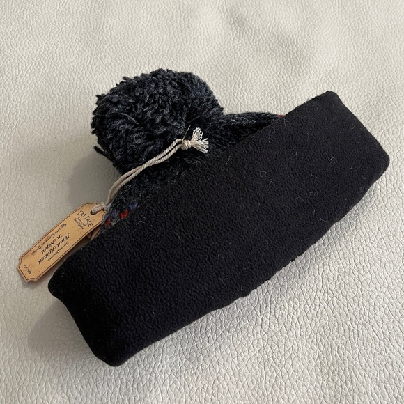 NWT - Fat Face Adult Hand Knitted 100% Wool Fairisle Bobble Hat - Picture 4 of 6